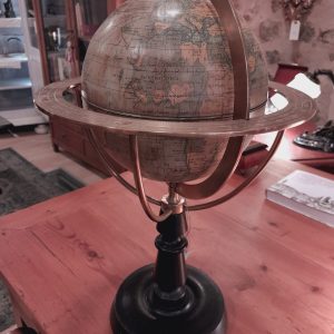 Globo terráqueo vintage c.1946-1950.