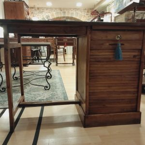 pequeña mesa escritorio de roble americano